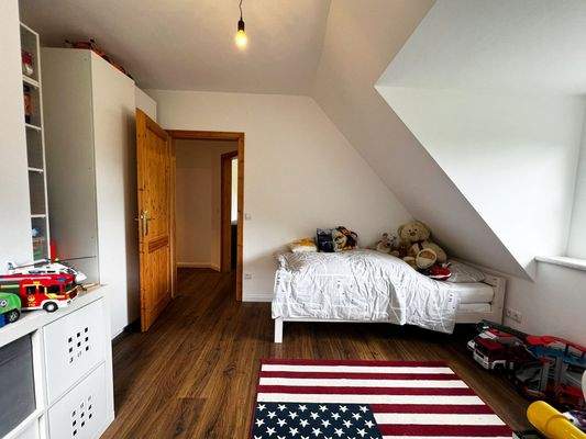Kinderzimmer 2 DG