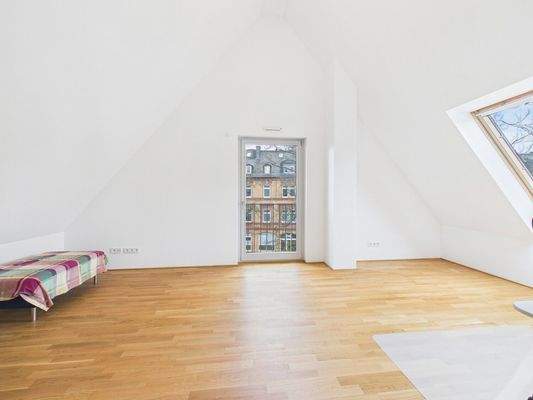 ..oder helles Jugendzimmer