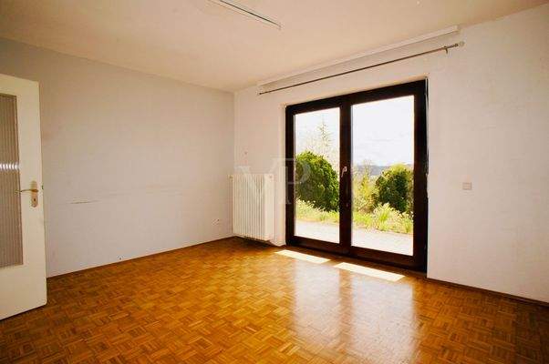 Wohnzimmer in der Einliegerwohnung