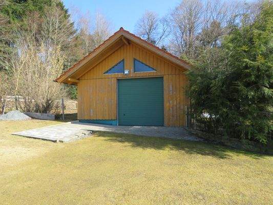 Torzufahrt in die Halle 