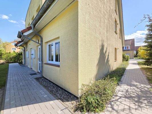 Haus Seitenansicht Eingangsbereich