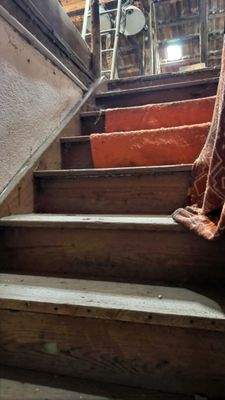 Trepp auf den Dachboden