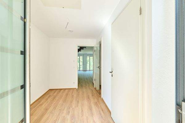 Leo III N 6.6. Flur.jpg