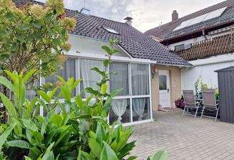 Wohnhaus mit Wintergarten