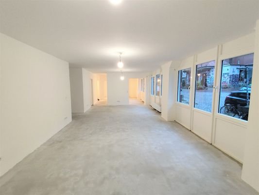 Ganze Raumansicht.jpg