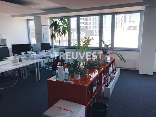 TREUVEST Büro mieten Düsseldorf-12