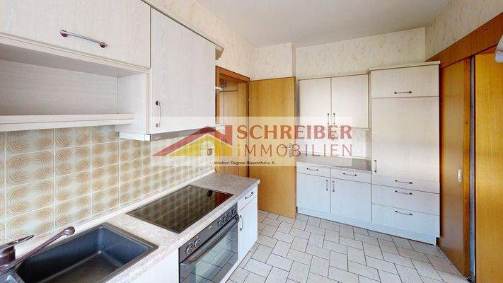 Gepflegtes-Einfamilienhaus-in-Bad-Laasphe-Niederlaasphe-Kitchen