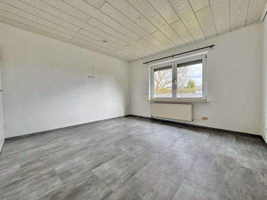 Schönes Schlafzimmer (Einliegerwohnung)