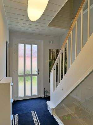 Hauseingang mit Garderobe