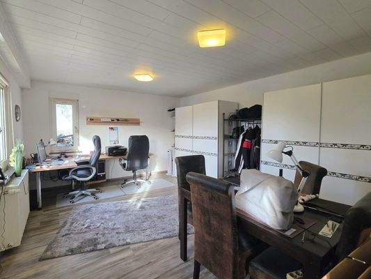 Arbeitszimmer UG