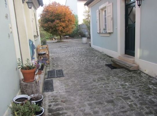 3 Zugang Haus 1 und Haus 2
