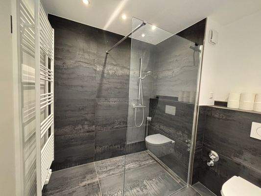 bodengleiche Dusche.JPG