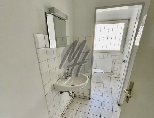 INFOS UNTER: 06171-586000