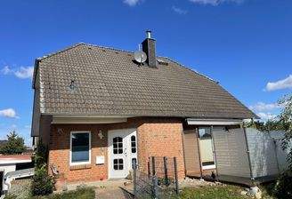  Vorderseite des Hauses