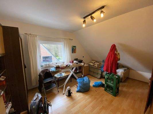 Büro / Kinderzimmer