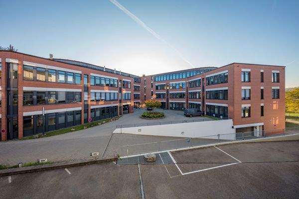 gepflegt und repräsentativ