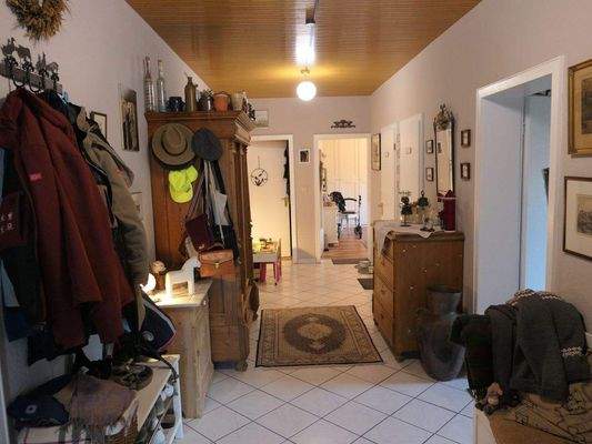 Flur OG Wohnung, vermietet