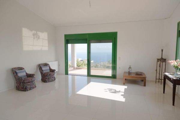 Kreta, Achlada: Luxusvilla im Gebiet Gazi zu verkaufen