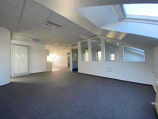 Büro 1 linke Seite.