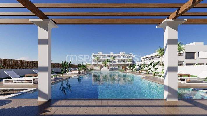 Stylish Golf Apartments in a Complex with Pool in Los Alcázares