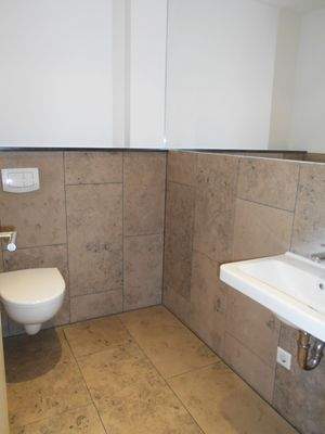 WC Damen, EG