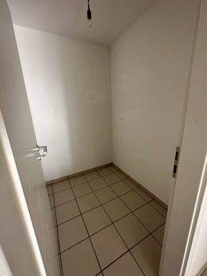 Beispiel: Kleiner Abstellraum