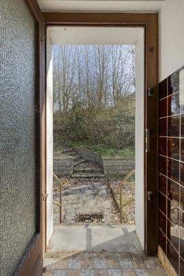Ausgang zu Terrasse und Garten