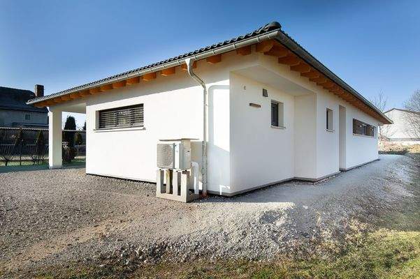 Aussenansicht Eingangsbereich