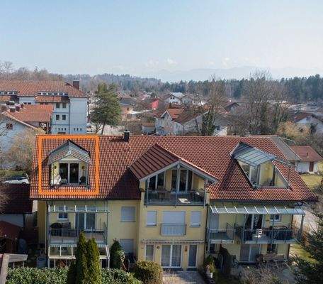 Außenansicht mit Süd-Balkon