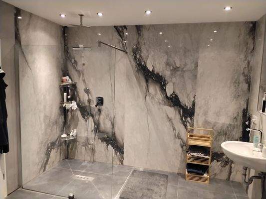 Badezimmer Dusche OG 