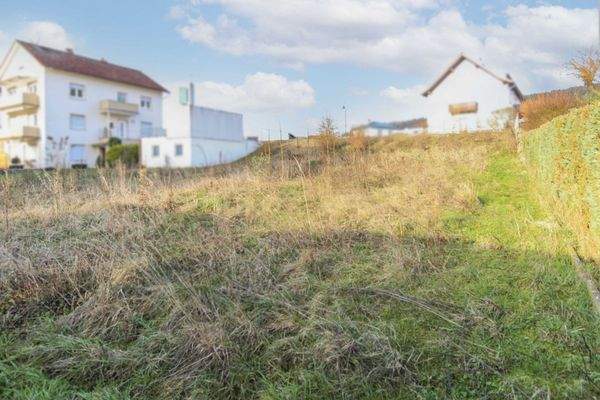 Grundstück unten rechts