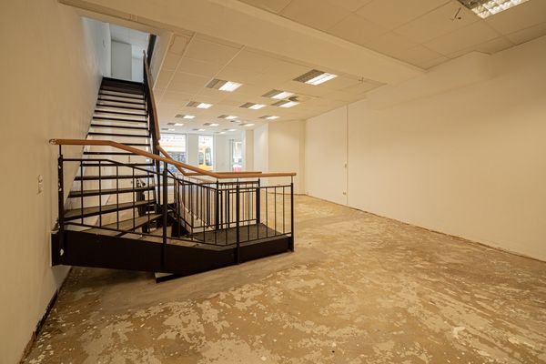 Treppe zum Obergeschoss