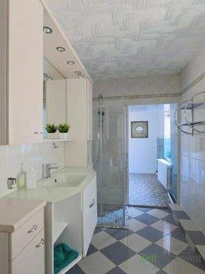 Blick ins untere Bad