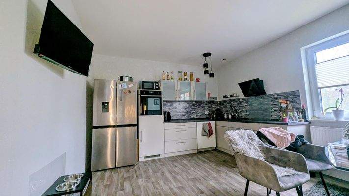 Große Wohnküche im Erdgeschoss