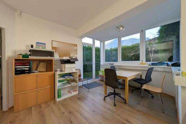 Büro - Raum 3 Foto 2.jpg