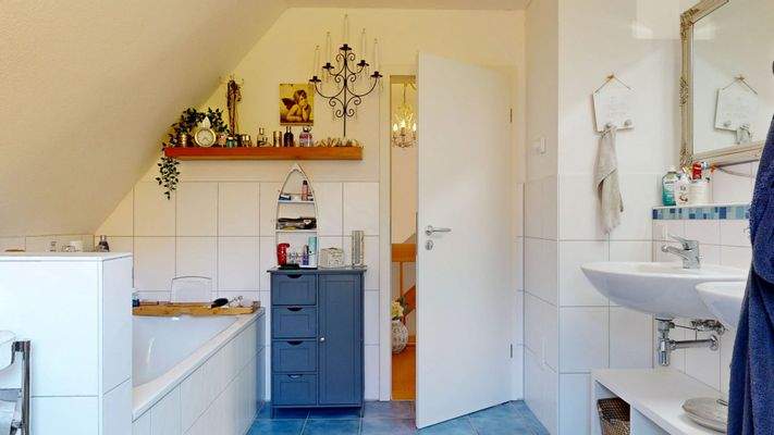 Bad, Blick Richtung Flur