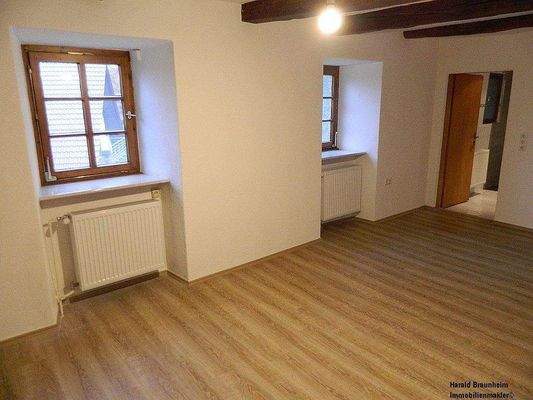 Der Wohn-, oder Schlafraum im EG