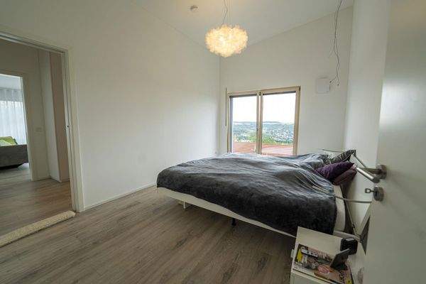 SZ+ Tür zur Ankleide OG