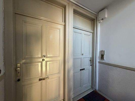 Blick zur Haustür, 3.OG