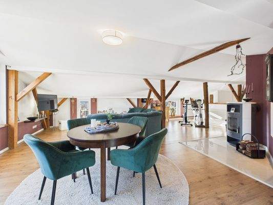 OG - Wohnzimmer mit Kaminofen