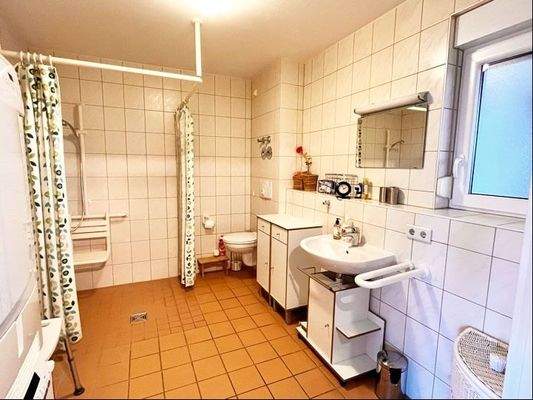 Barrierefreies Tageslichtbad