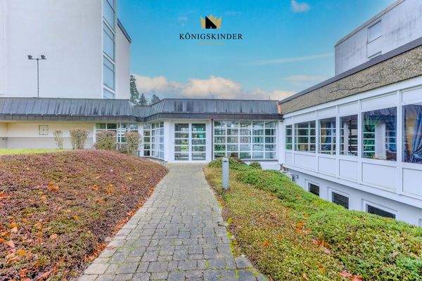 rückwärtiger Eingang