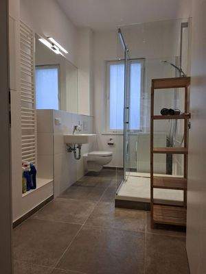 BAd in der sanierten Wohnung