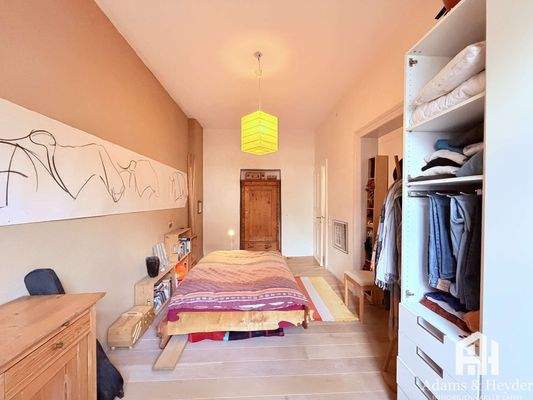 Schlafzimmer, Bild 2