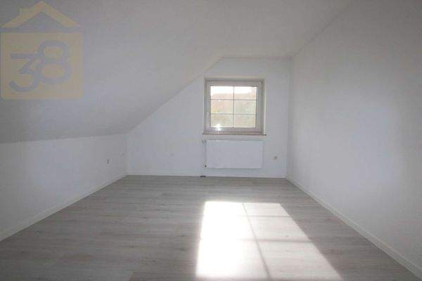 Schlafzimmer Wohnung rechts