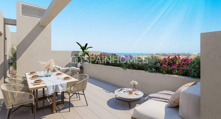 Golf Side Sea View Apartments in Estepona