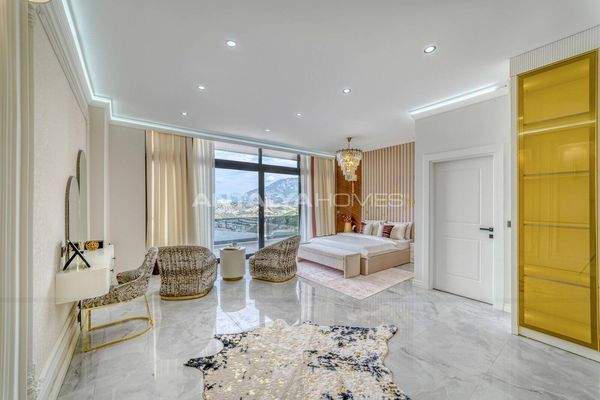 Houses with Private Pools in Alanya Antalya