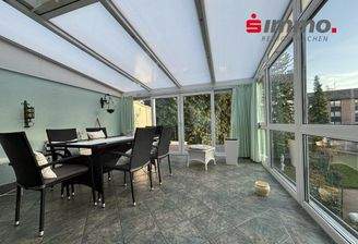 überdachte Terrasse