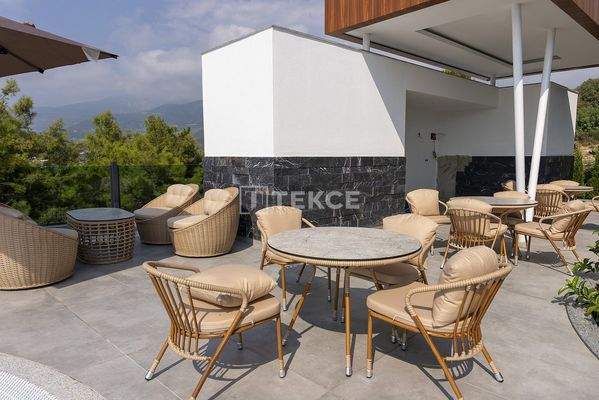 Seaview Apartments with Communal Pool in Alanya Kestel