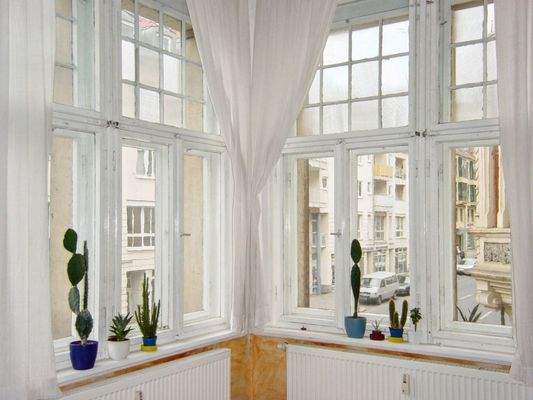 große Doppelkastenfenster